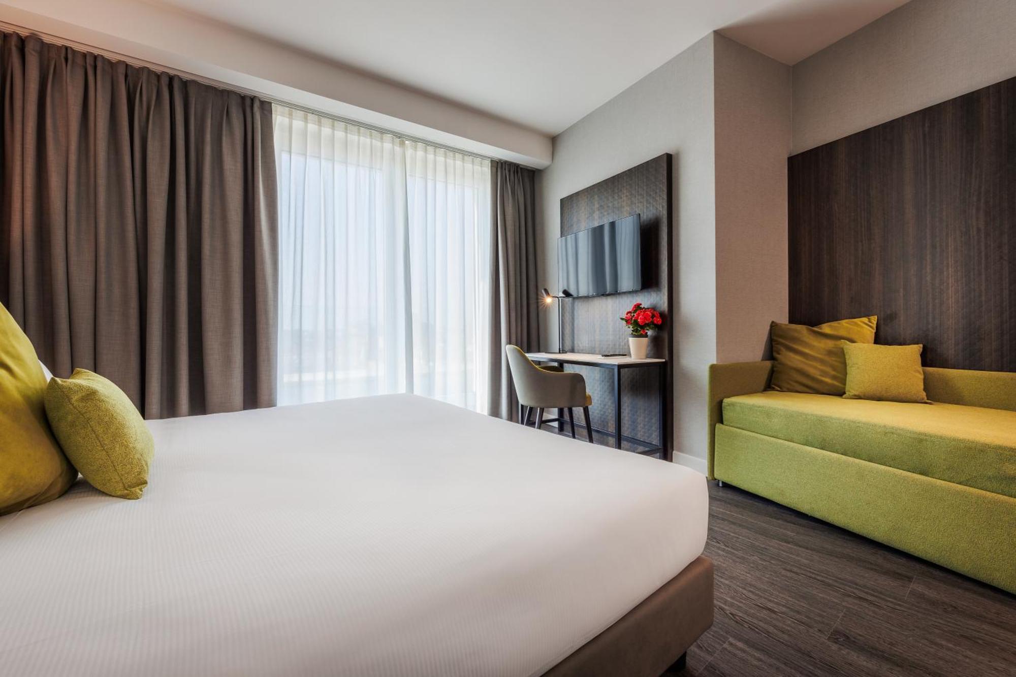 Ih Hotels Milano Centrale Extérieur photo