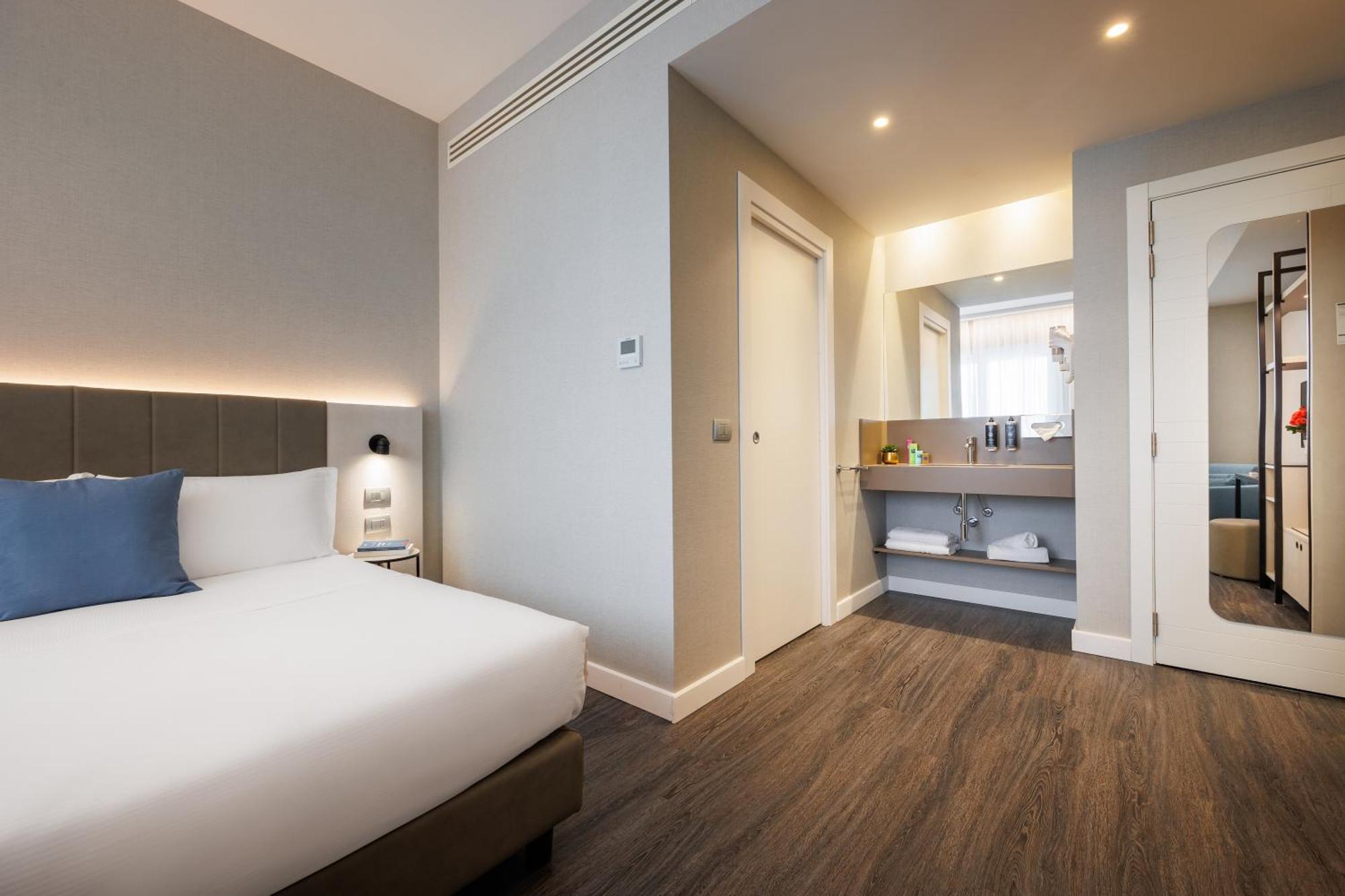Ih Hotels Milano Centrale Extérieur photo