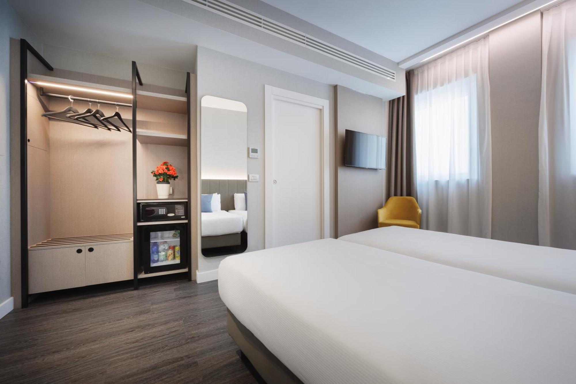 Ih Hotels Milano Centrale Extérieur photo