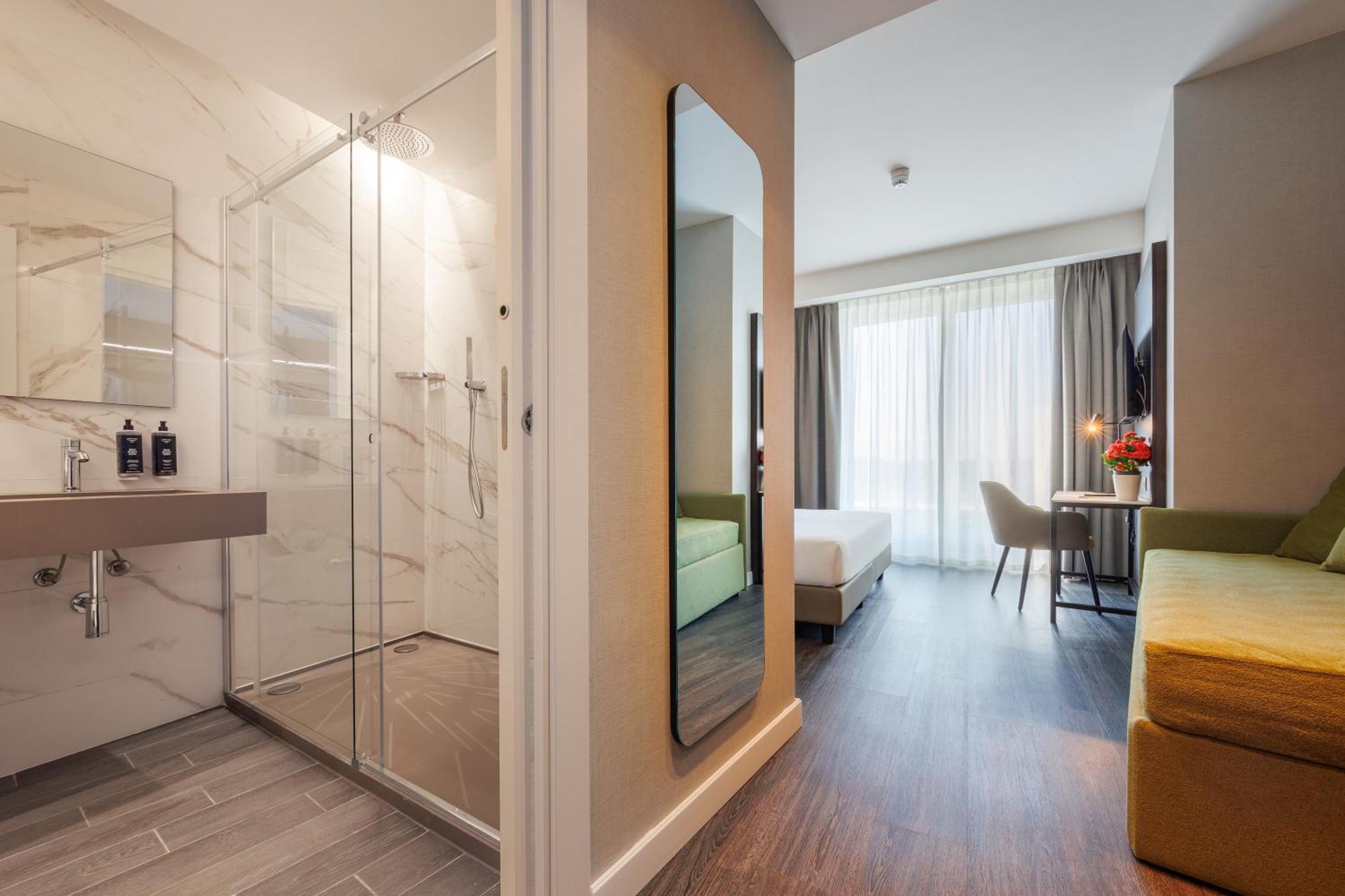 Ih Hotels Milano Centrale Extérieur photo