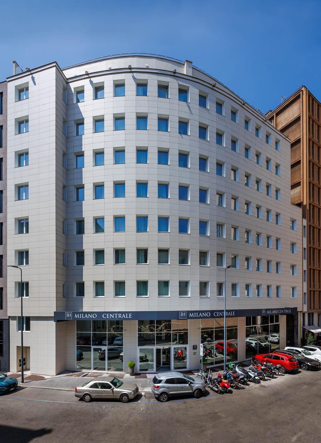 Ih Hotels Milano Centrale Extérieur photo